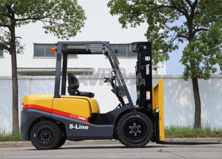 رافعات شوكية ديزل TYMBIATCM 3500 كجم XC498