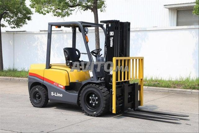 Chariots Élévateu Diesel TYMBIATCM XC498