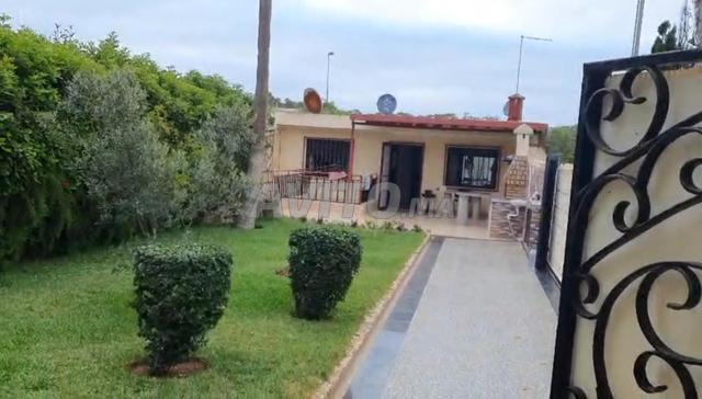 Villa titrée à vendre à Tamaris 2