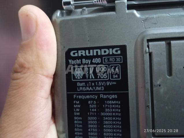 radio grundig yacht Boy 400 4BAND  - 2