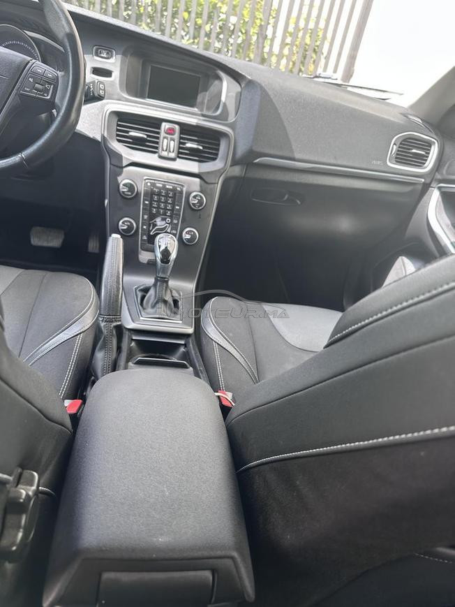 volvo V40 tres bon etat a vendre