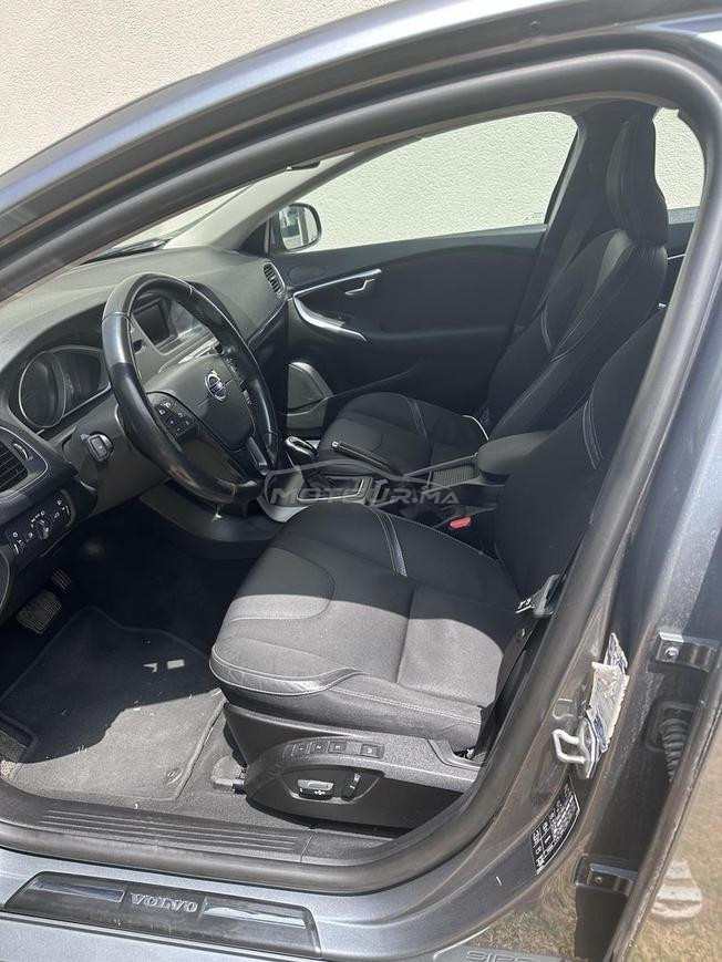 volvo V40 tres bon etat a vendre