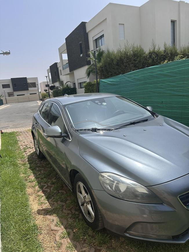 volvo V40 tres bon etat a vendre
