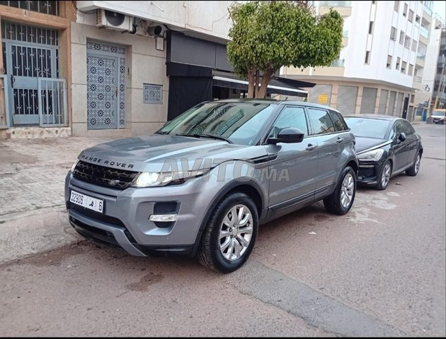 Land rover évoque automatique 