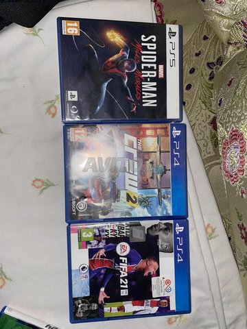 Cd fifa 21 ps4/cd spider-man ps5/ cd the crew2 ps4