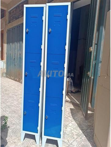 vestiaire métallique 2 portes a fermeture cadenas