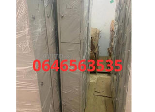 Vestiaire métallique / خزانة ملابس معدنية