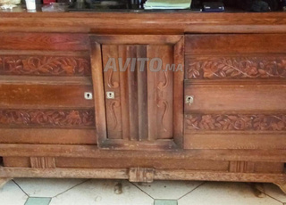 Commode en bois (meuble en bois)