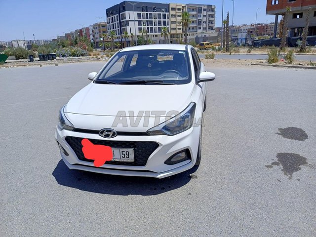 Hyundai i20 Essence Automatique 2019 à Kénitra