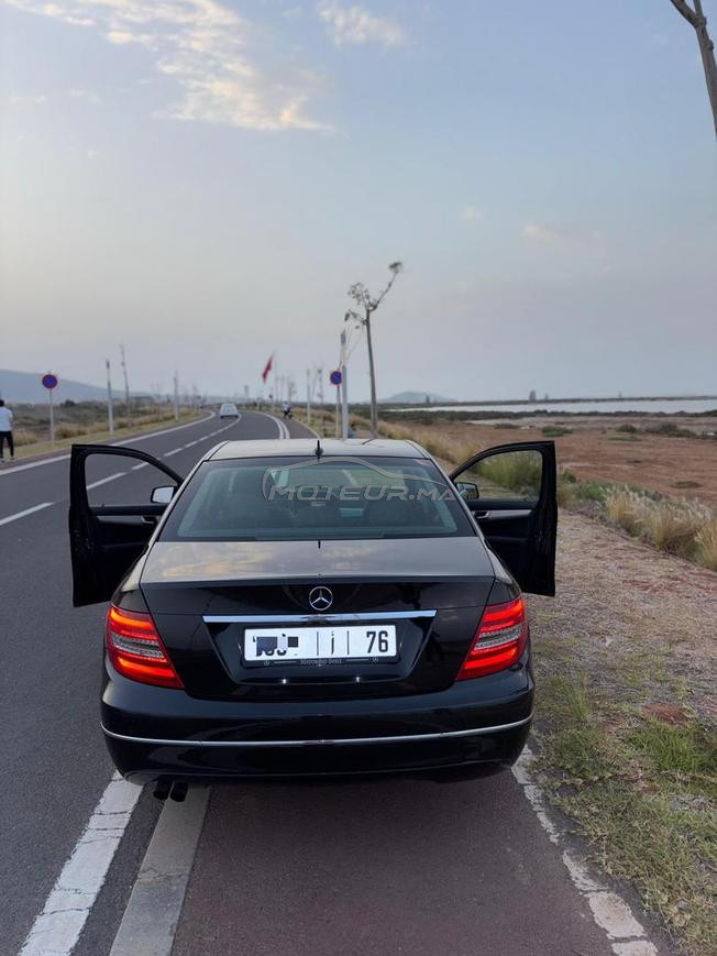 Mercedes-Benz 200 Diesel Manuelle 2014 à Nador