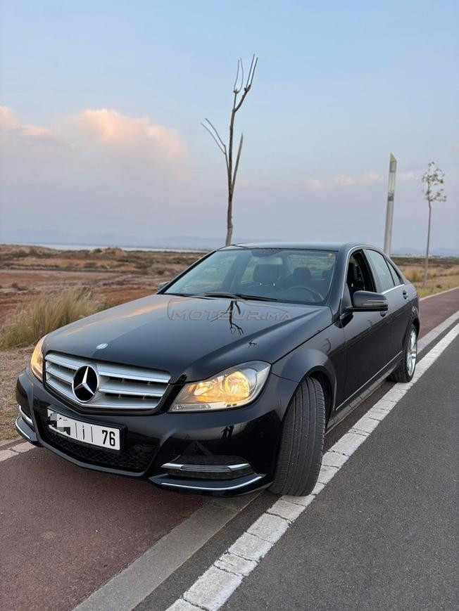 Mercedes-Benz 200 Diesel Manuelle 2014 à Nador