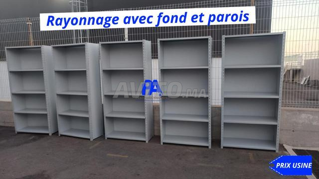 Rayonnage avec fond et parois \ étagères léger