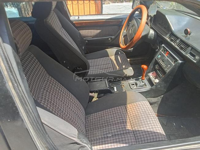 Mercedes Benz 250D
