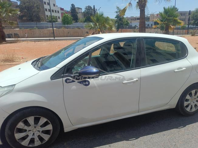 Peugeot 208 Diesel Manuelle 2016 à Casablanca