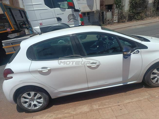 Peugeot 208 Diesel Manuelle 2016 à Casablanca