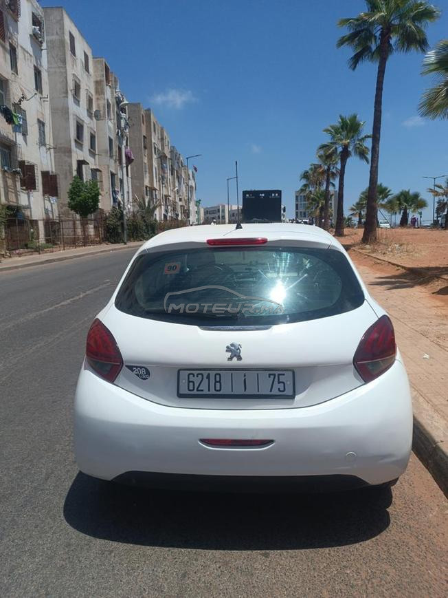 Peugeot 208 Diesel Manuelle 2016 à Casablanca