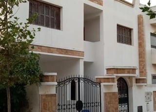 Maison RDCH et 2 étages à Martil Route Cabo Negro