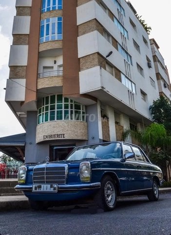 Mercedes Corta W115 