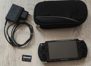 PSP SONY FLASHÉ PLEIN DE JEUX