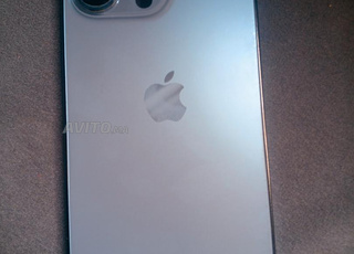 iPhone 13 Pro 128 Go Bleu Sierra - Très bon état