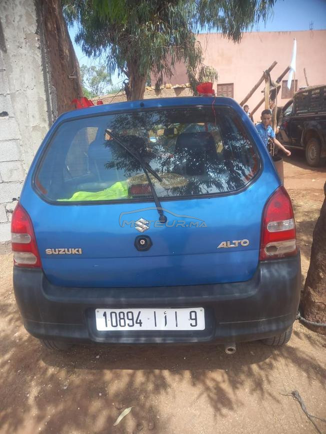 سيارة Suzuki alta 