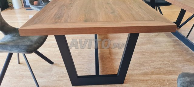 Table de salle à manger