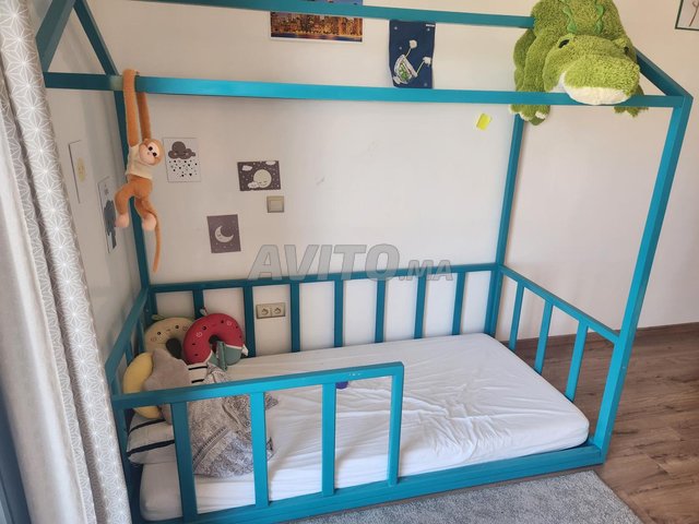 Lit cabane pour enfant