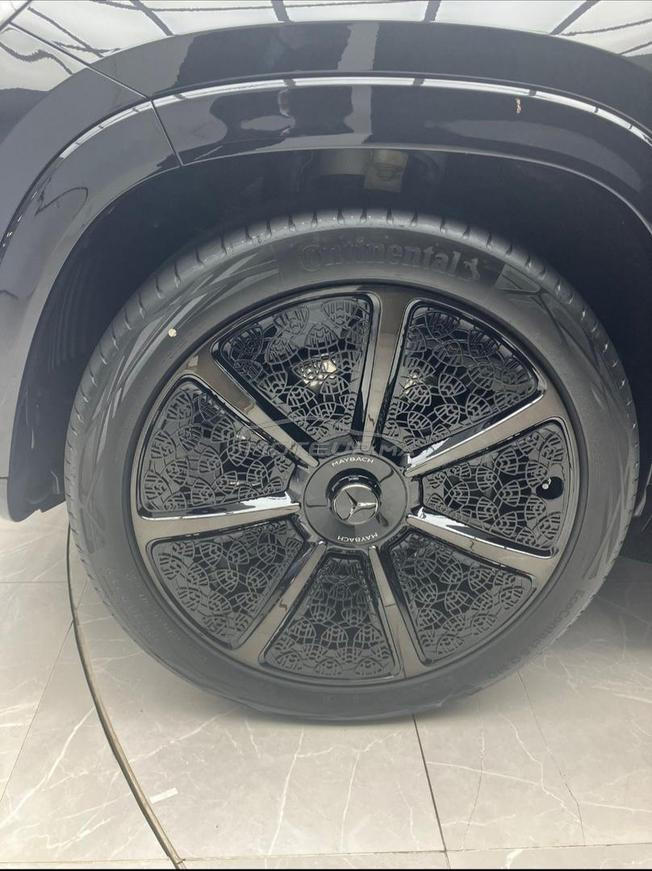  Mercedes Benz GLS600 maybach Suede