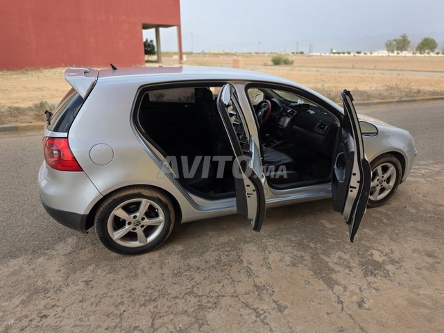 فولكس فاجن غولف 5 ديزل يدوي 2012