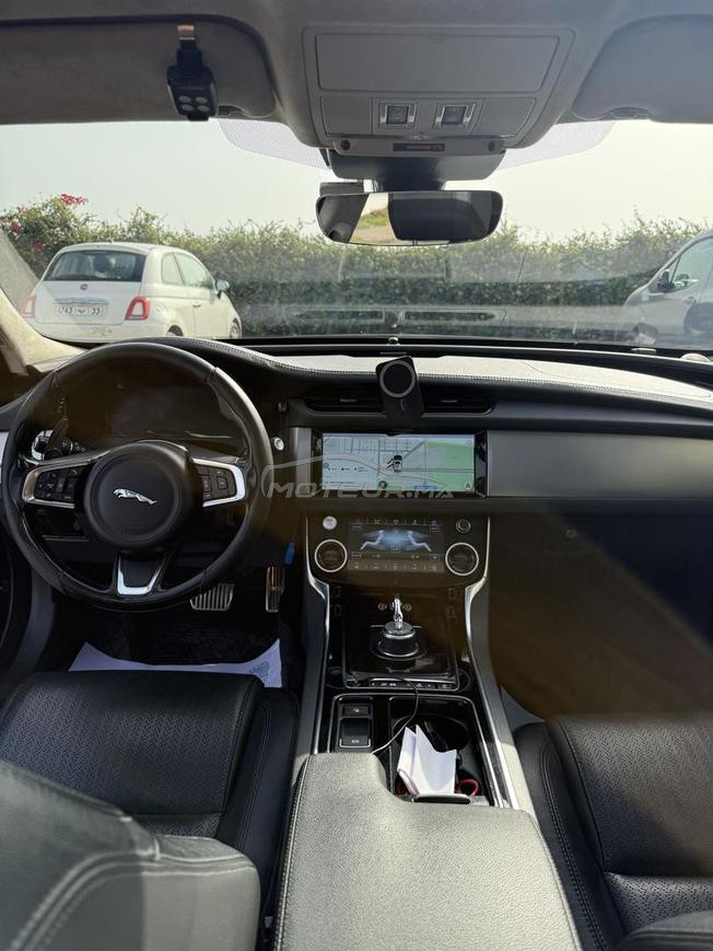 Jaguar XF Diesel 2018 avec Camera 360 et CarPlay
