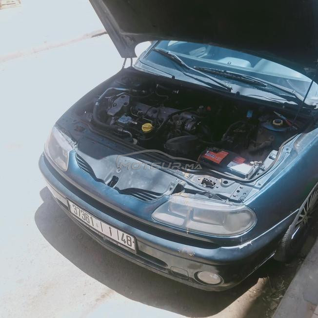 Renault Laguna Diesel Manuelle 2000 à Oujda