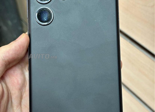 Samsung S23 Ultra tres bon etat