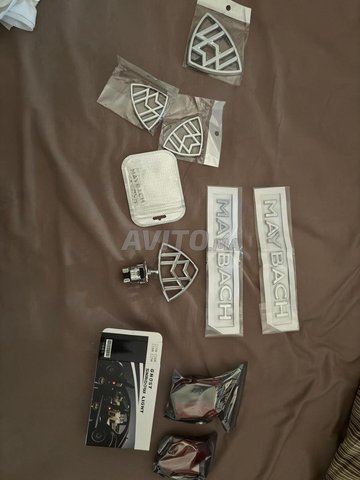 Logos Maybach accessoires Mercedes Classe S w222 