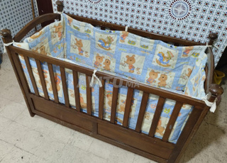 lit en bois hêtre 142x74