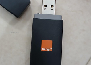 Clé USB orange, modem portable 