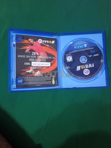 3 cd ps4 neuf avec catalogue  - 2