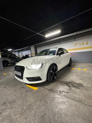 Audi A3 Diesel Automatique 2015 à Agadir