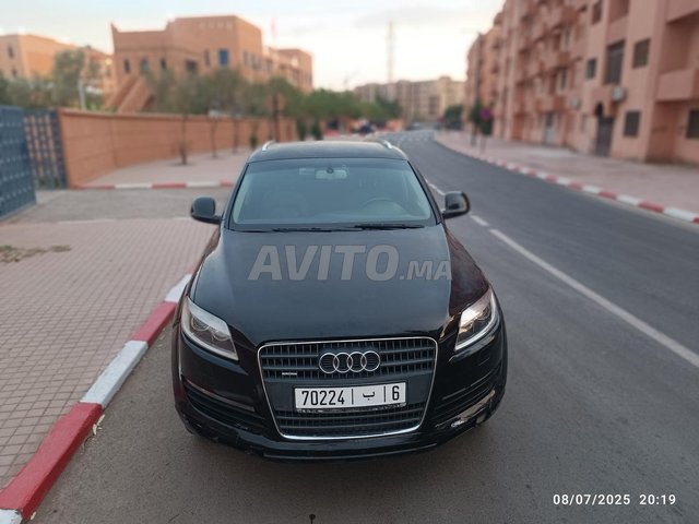 Audi - Q7 