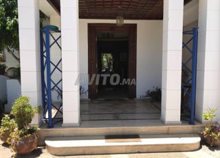 Magnifique villa à vendre à souissi