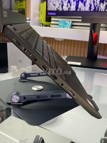 Lenovo ThinkPad T14 intel Core i5 10 ème 