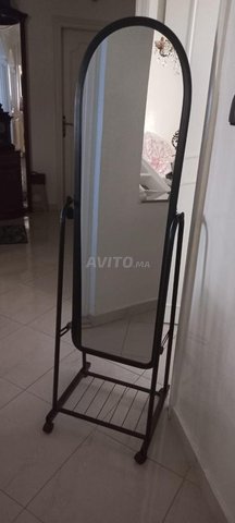 miroir noir en très bonne état