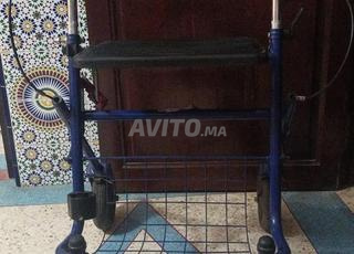 عربة مساعدة المشي