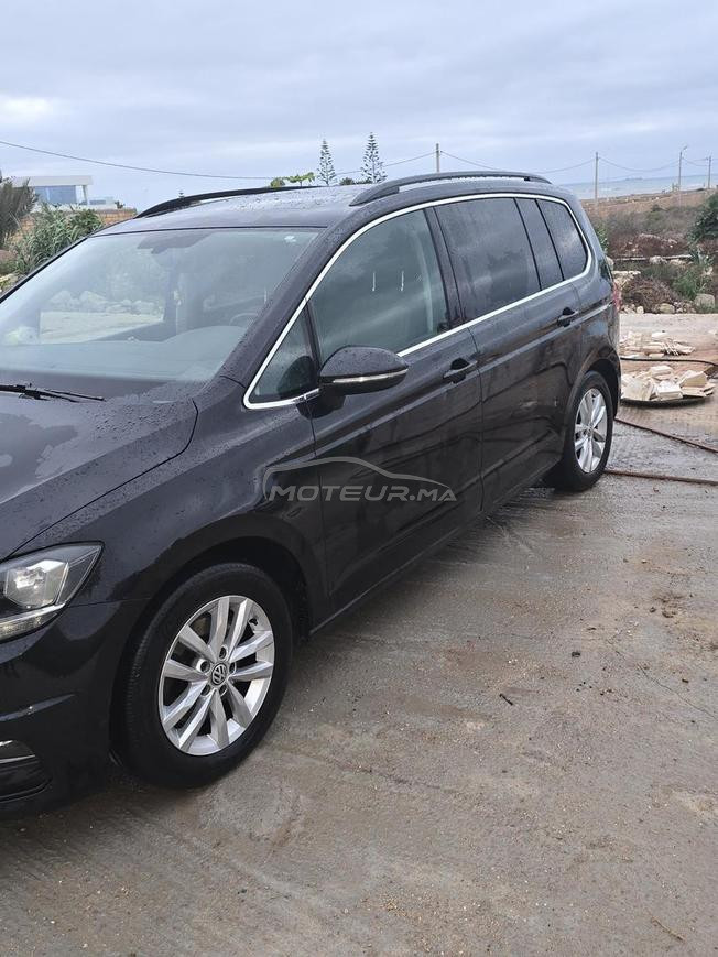Volkswagen Touran Diesel Manuelle 2015 à El Jadida