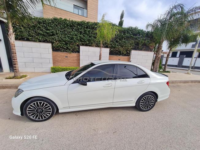 Mercedes-Benz 220 Diesel Automatique 2008 à Nador