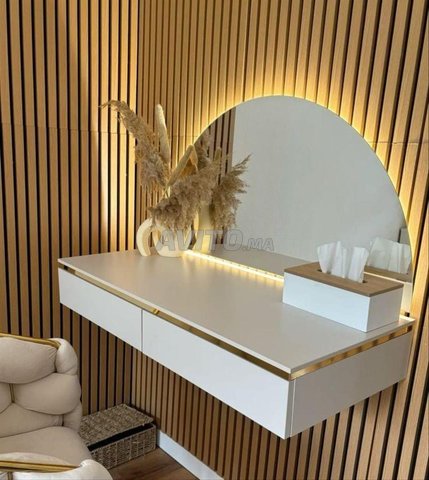 Miroir led avec coifeuse 