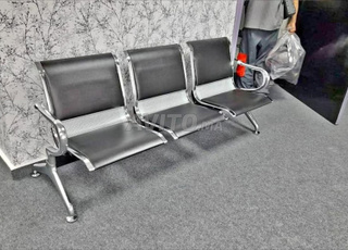 Banquette d'accueil chromé avec deux accoudoirs 