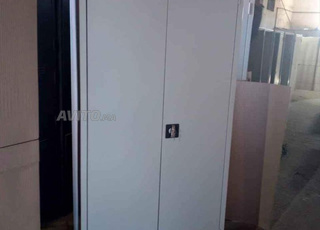 Armoire métallique haute a deux portes battante@@^