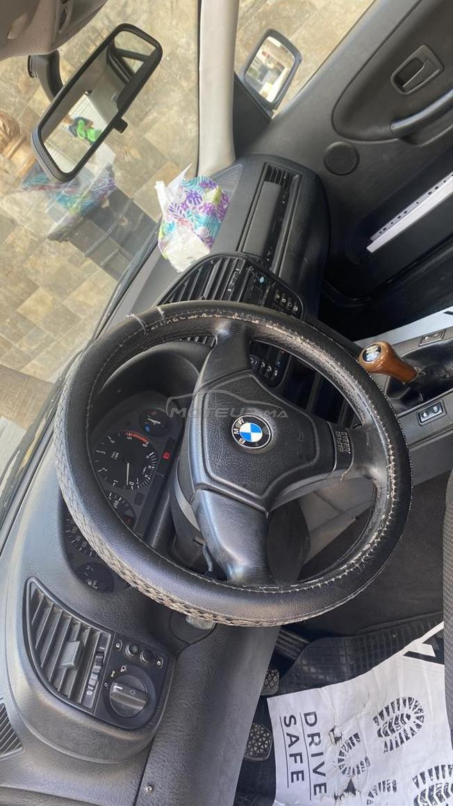 BMW Série 1 Diesel Manuelle 1997 à Tanger