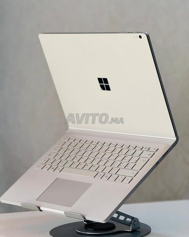 Microsoft Surface BOOK 2