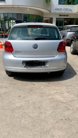 Volkswagen Polo Essence Manuelle 2010 à Casablanca